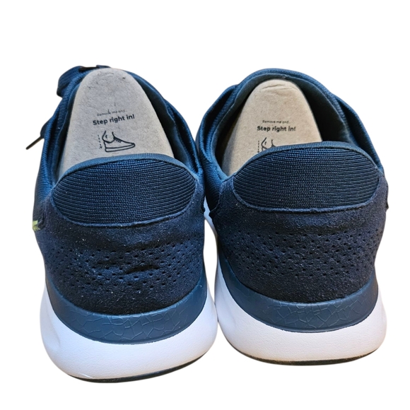 KIZIK Lima Tidepool Mens 10.5 Wide GUC - Picture 6 of 11